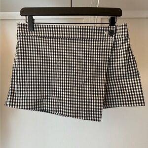 Club Monaco Skort Black and White Skirt Shorts